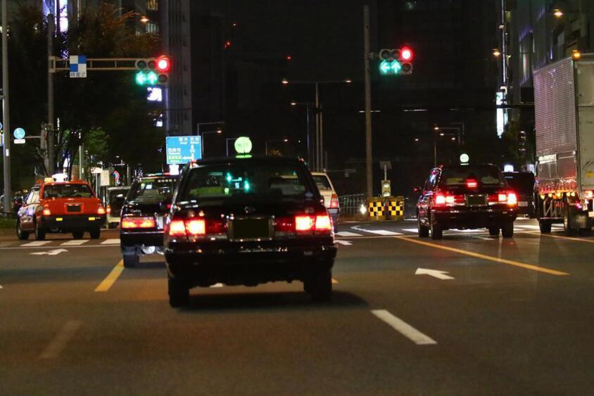特定技能制度への自動車運送業追加で外国人ドライバーが増える！　タクシー・バス・トラックの人手不足解決策に残る若干の不安