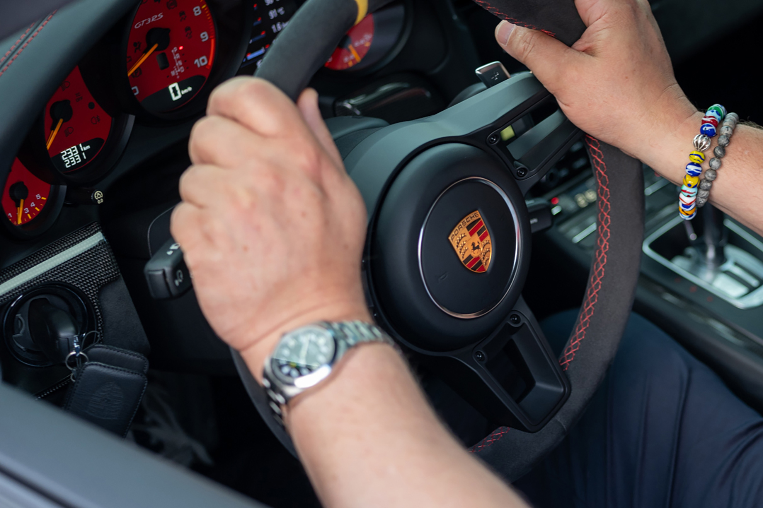 911が最新モデルでプッシュボタン式エンジンスターターに変更 〜 画像8