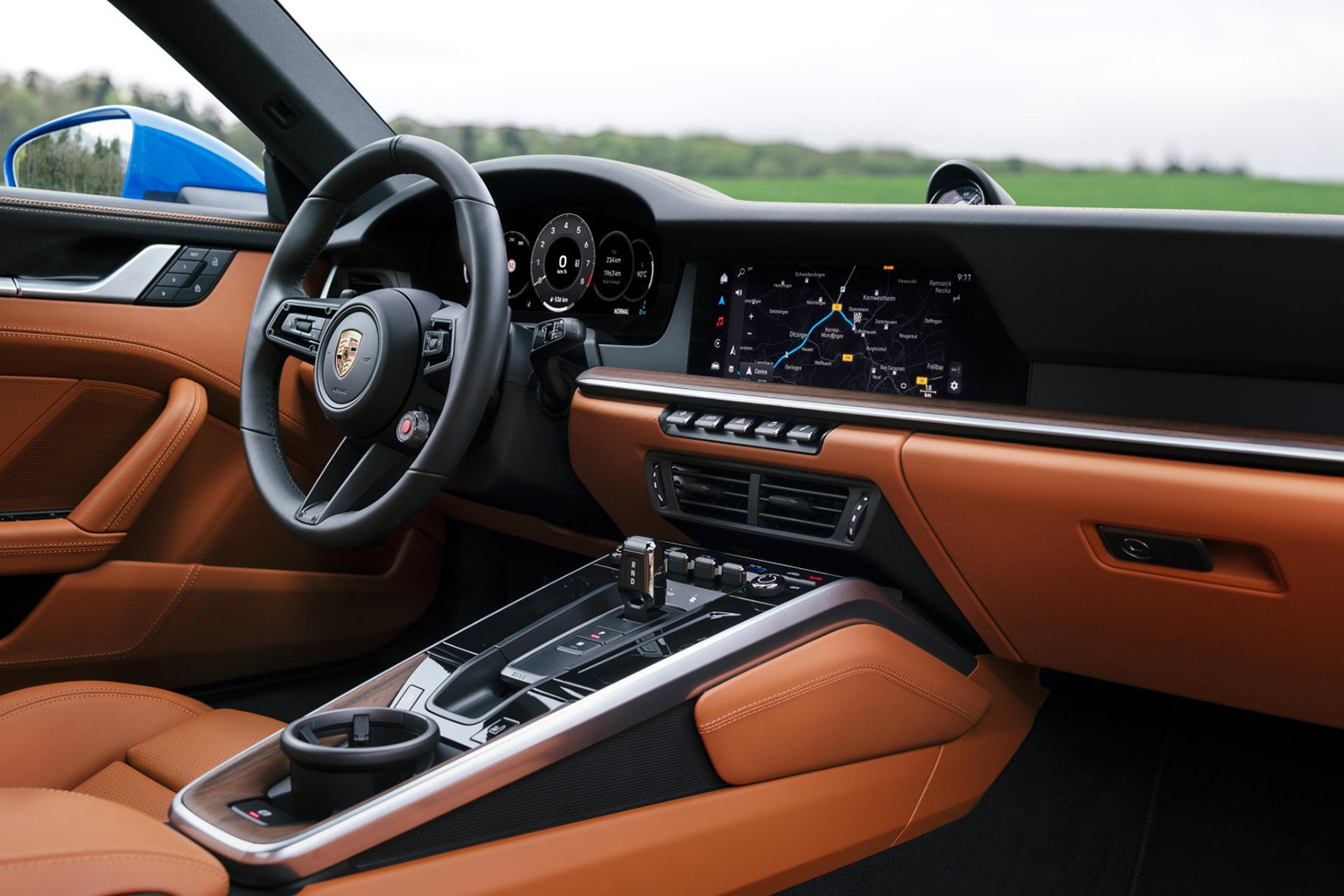 911が最新モデルでプッシュボタン式エンジンスターターに変更 〜 画像5