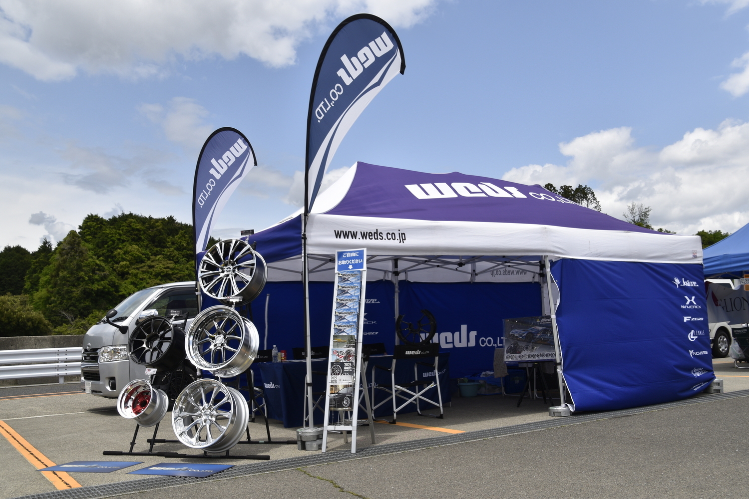 「Formula Gymkhana」WedsSportのブース