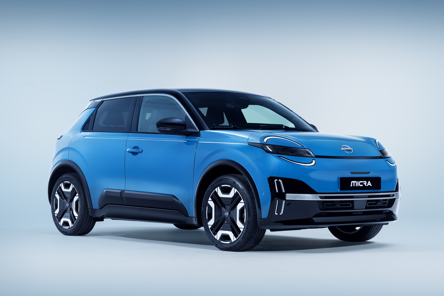 日産「マイクラ」のフロントスタイリング