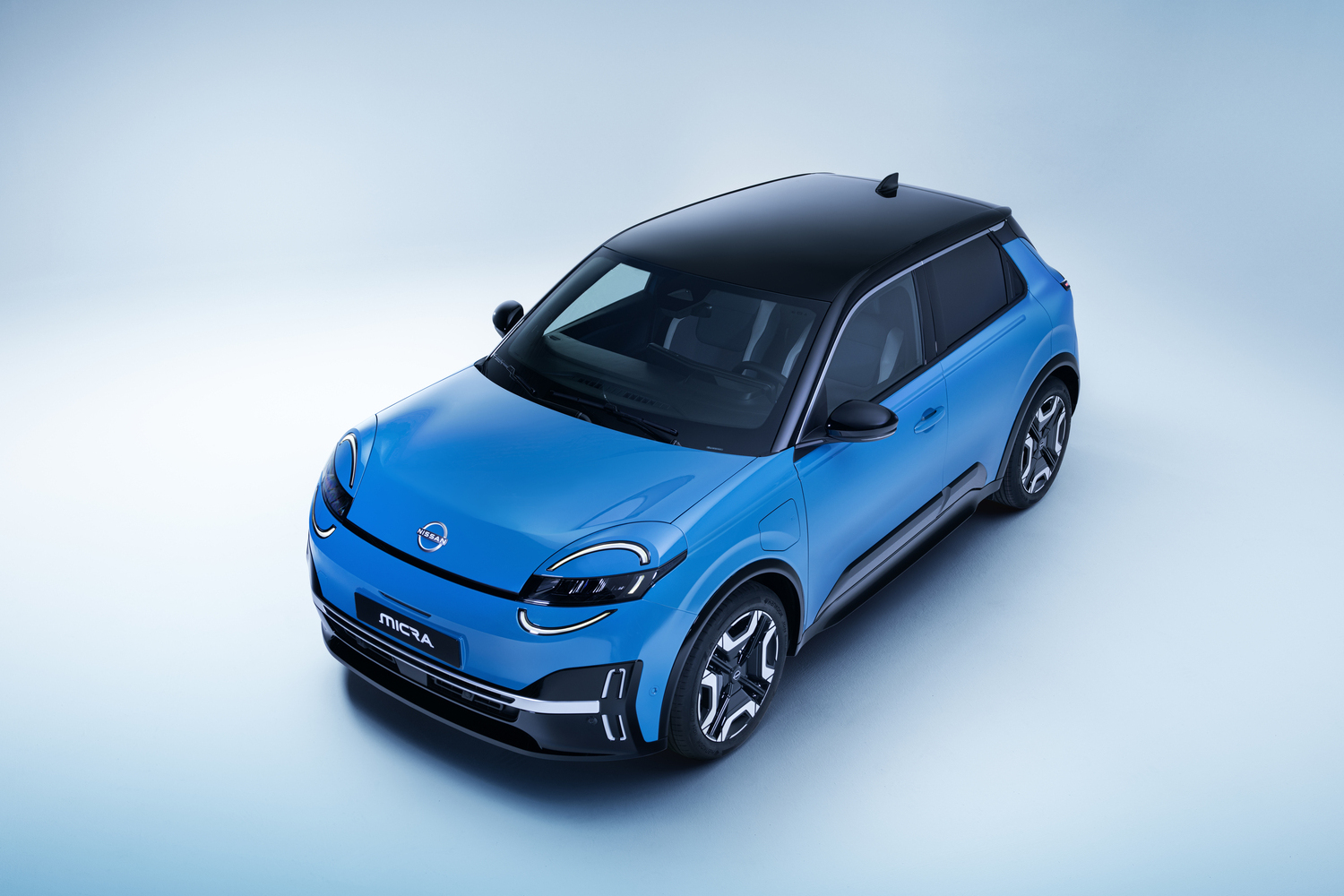日産「マイクラ」のフロントスタイリング