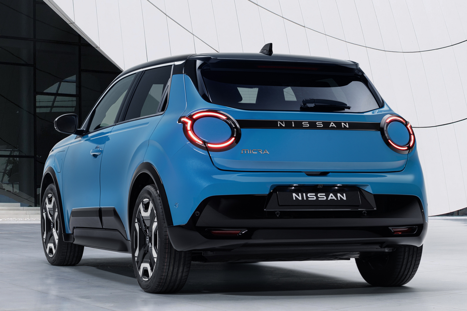 日産「マイクラ」のリアスタイル 〜 画像4