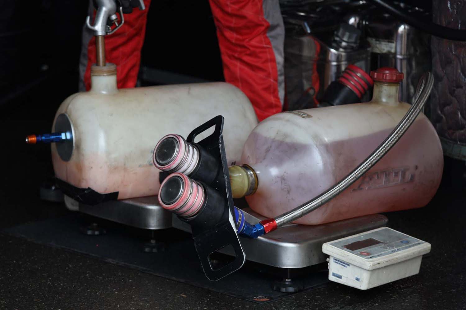 レース用ガソリンはなにがそんなに違う？