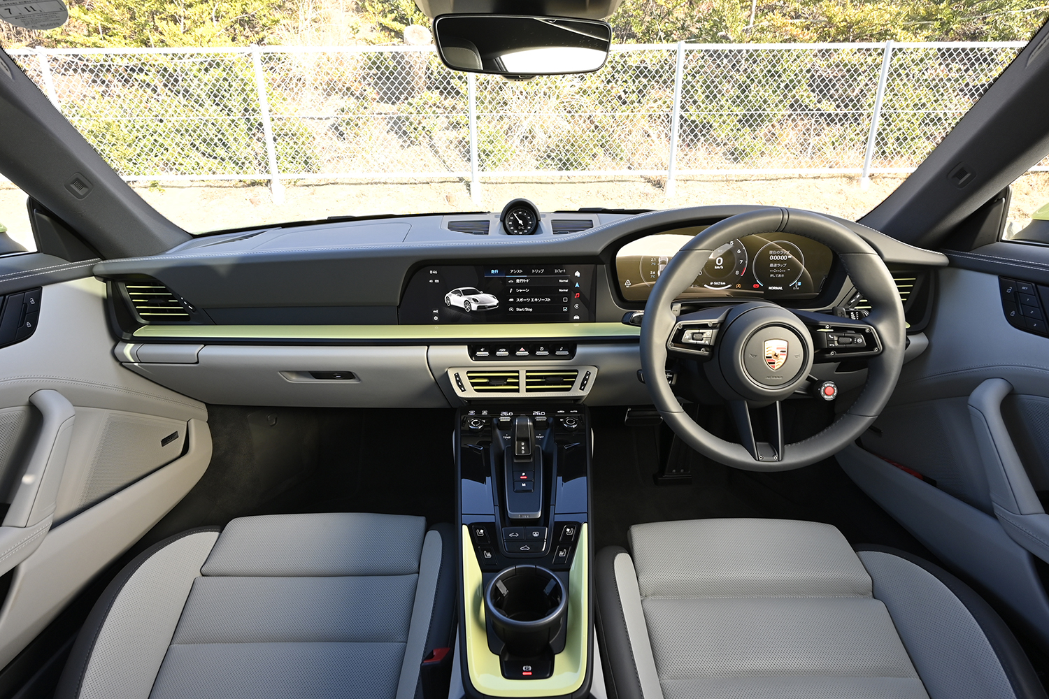 モータージャーナリストの西川昇吾がポルシェ911とシボレー・コルベットに試乗 〜 画像11