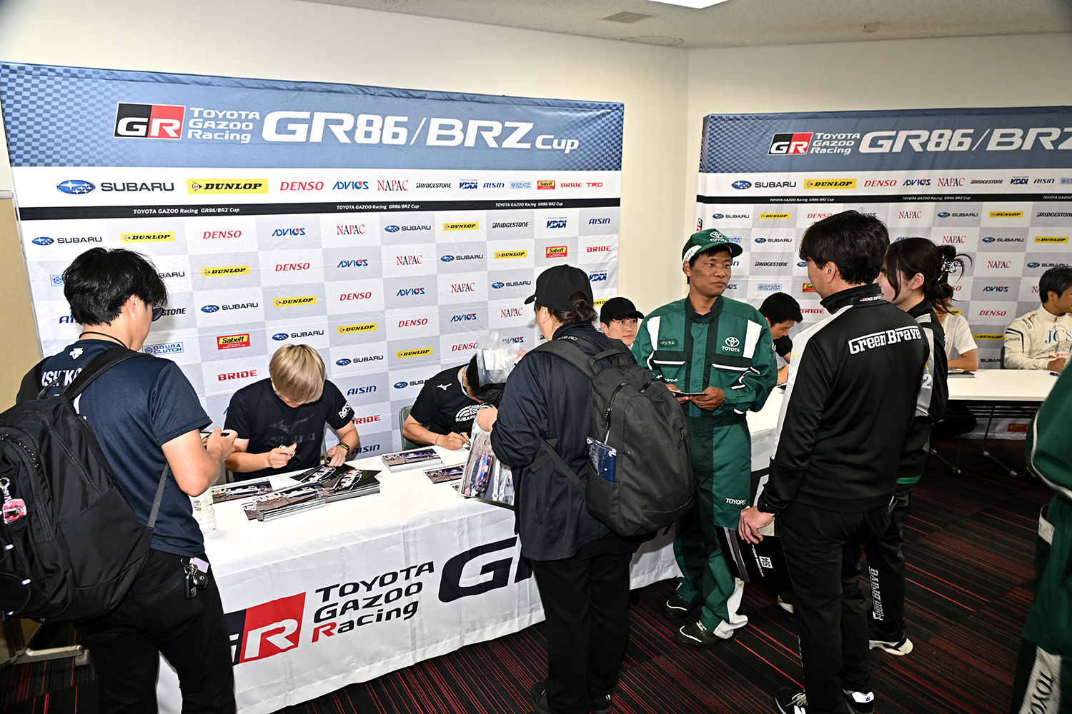 手に汗握るTGR GR86／BRZ Cupのプロクラスに密着した 〜 画像30
