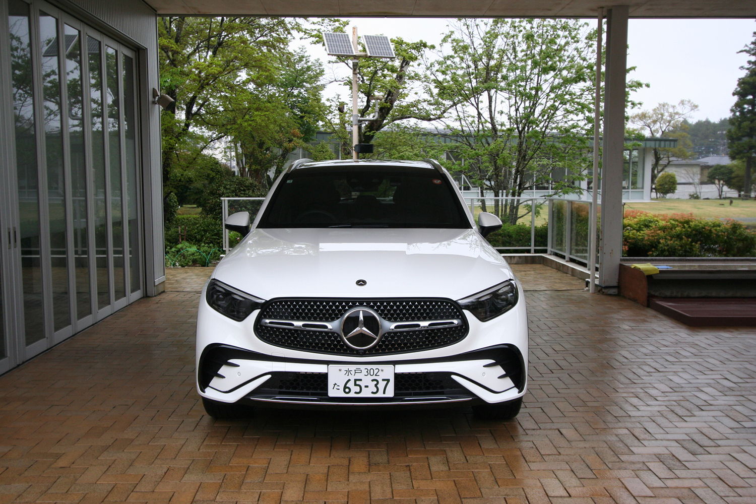 モータージャーナリストの中谷明彦がメルセデス・ベンツGLC 220 d COREに試乗 〜 画像3