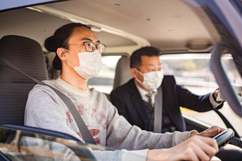 人手不足解消に「外国人トラック運転士」の就労を許可！　これで万事解決とはいかない就労への高いハードル