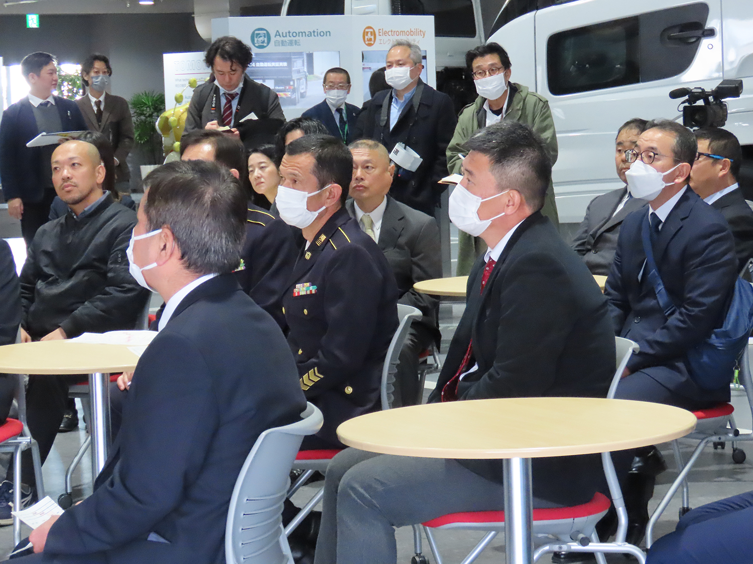 国土交通省とトラック協会が「大型トラック運転体験会&業界・企業説明会」を開催 〜 画像3