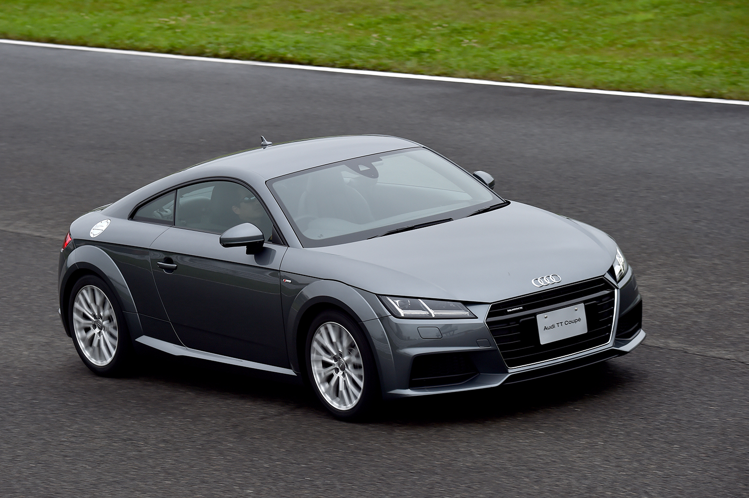 不朽の名車「アウディ TT」は偉大なり 〜 画像14