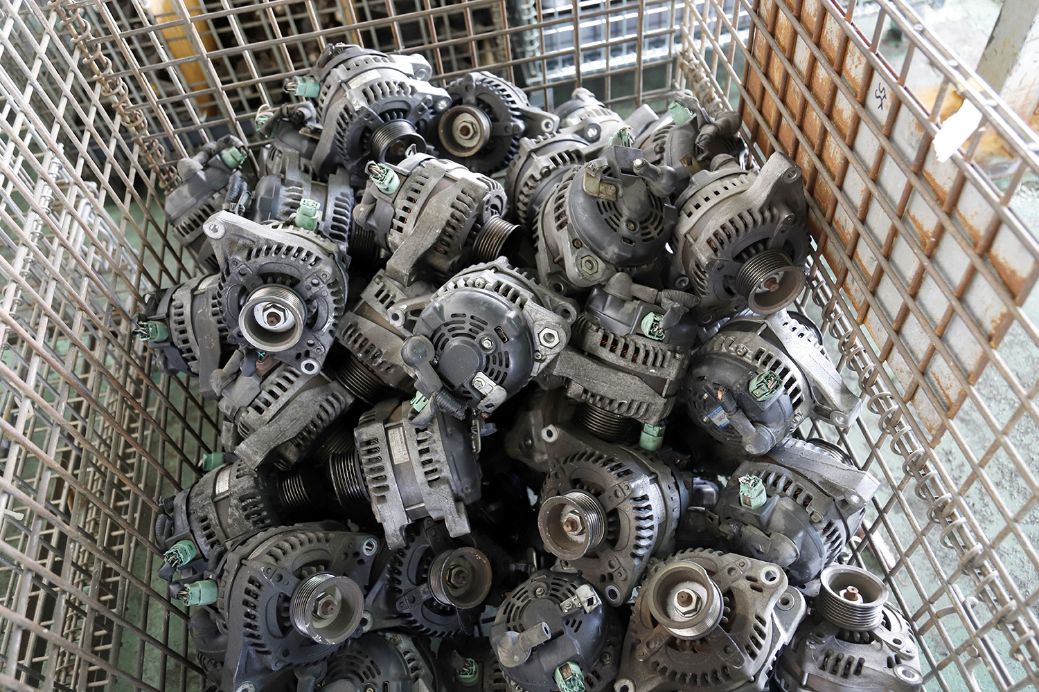 路線バス事業者の多くはリビルトパーツに頼った延命策に追われていた 〜 画像1