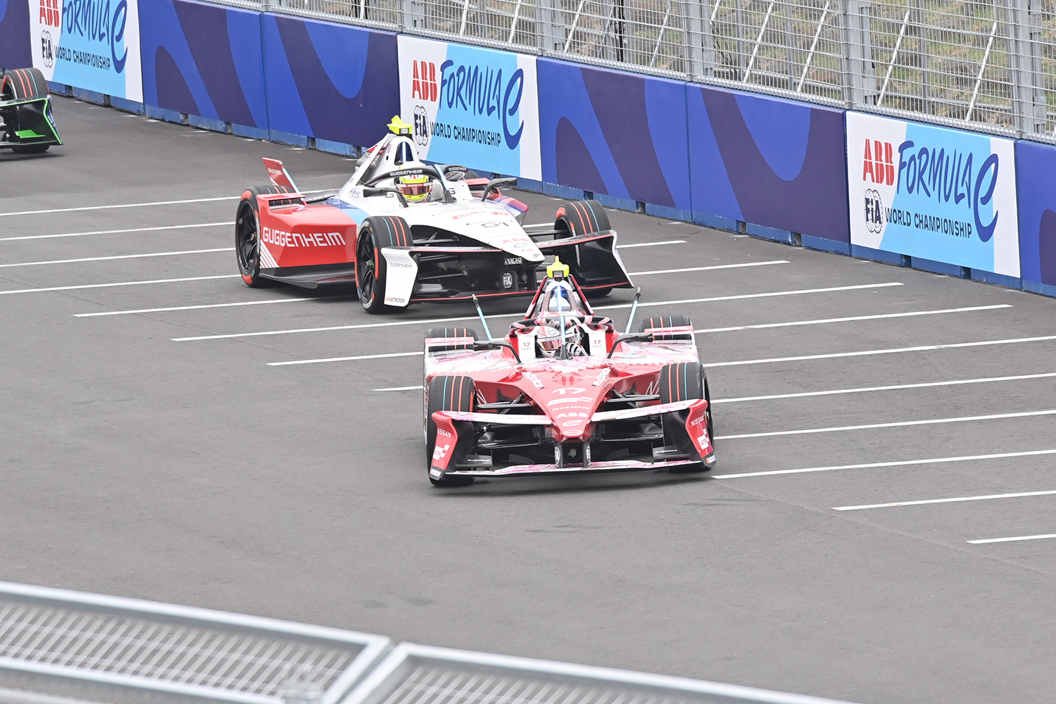 今期絶好調の日産フォーミュラEチームのガレージに潜入した 〜 画像26