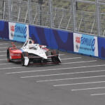 【画像】フォーミュラＥの日産チームのガレージに潜入！　東京E−PRIX直前にアレコレ楽しめるネタを仕入れてきた 〜 画像60