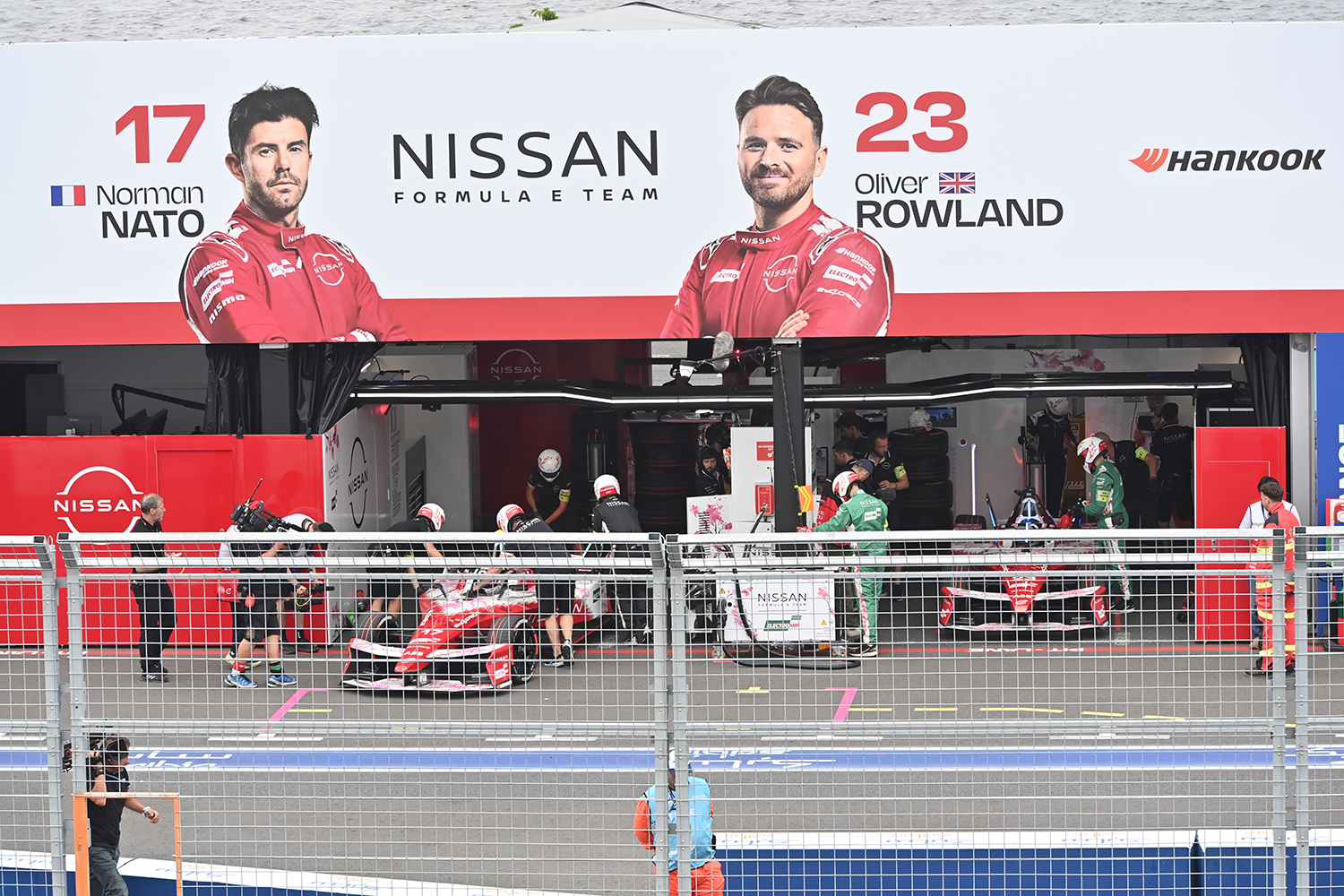 今期絶好調の日産フォーミュラEチームのガレージに潜入した 〜 画像106