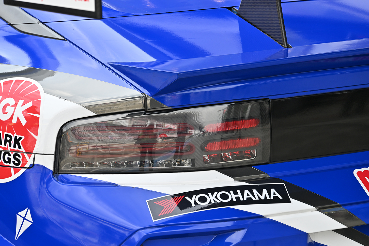 スーパーGTを戦うGT500車両から市販車と共通のパーツを探してみた 〜 画像21