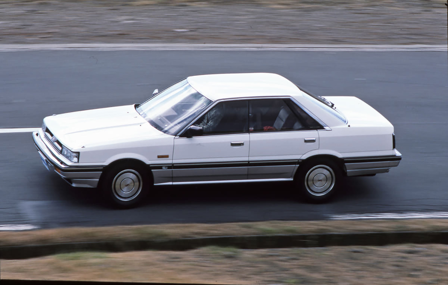 日産スカイライン（R30）