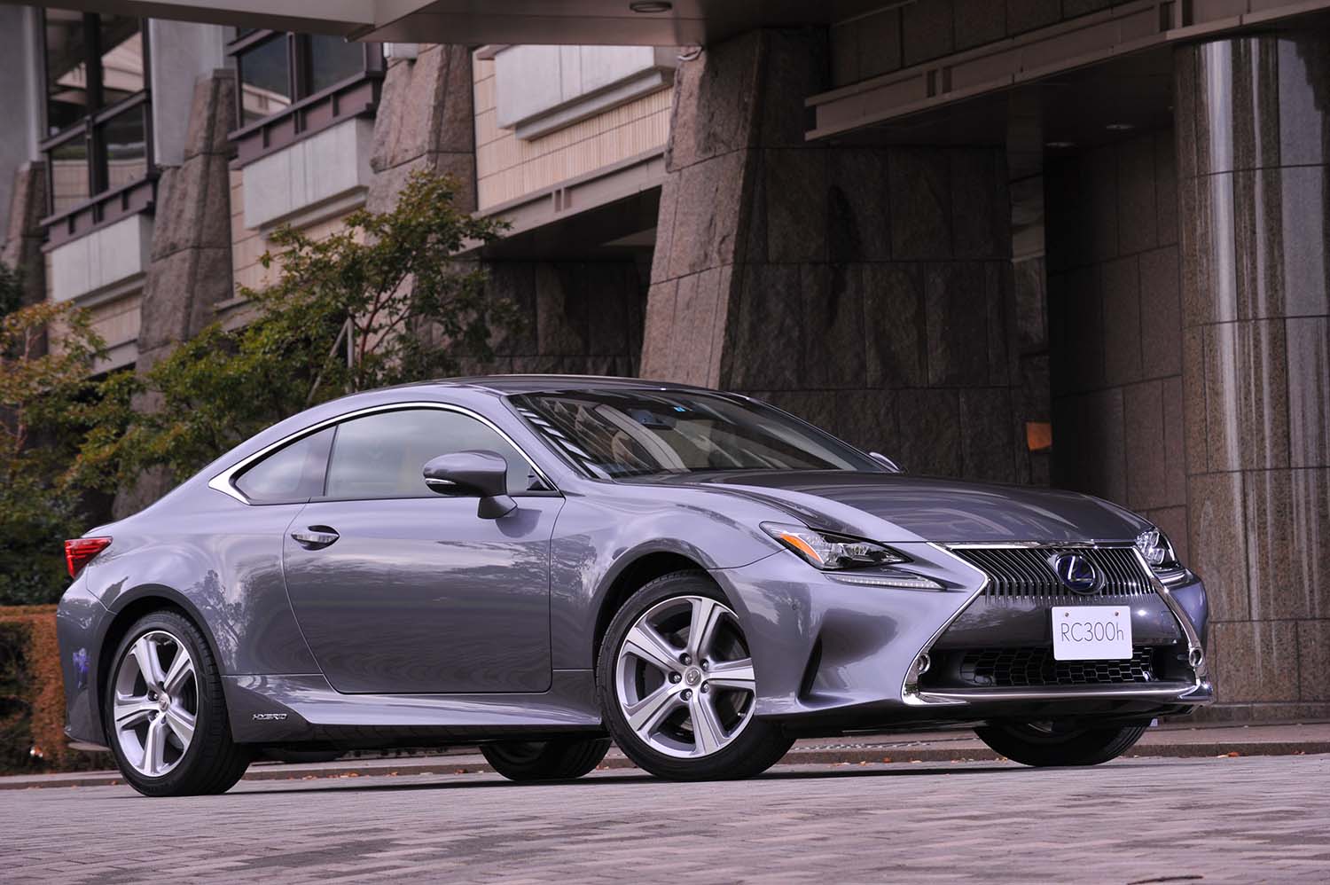 レクサスRC300h