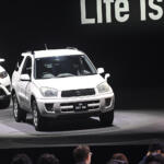 【画像】【速報】トヨタの大人気SUVが待望のフルモデルチェンジ！　６代目RAV４がさまざまな新機能を引っ提げ堂々デビュー 〜 画像15