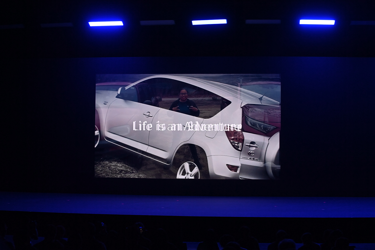 6代目の新型RAV4が登場 〜 画像19