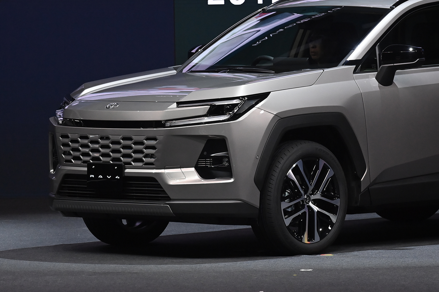 トヨタRAV4（6代目）