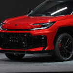 【速報】トヨタの大人気SUVが待望のフルモデルチェンジ！　６代目RAV４がさまざまな新機能を引っ提げ堂々デビュー