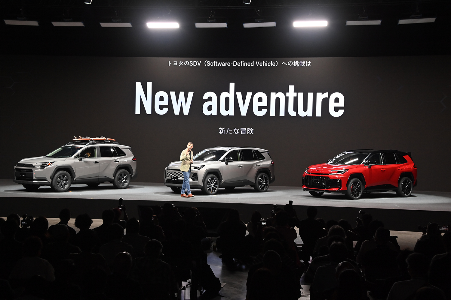6代目の新型RAV4が登場 〜 画像46