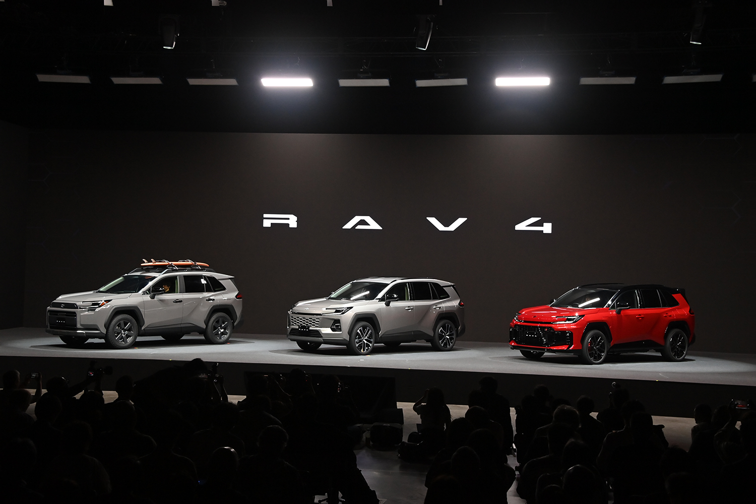 6代目の新型RAV4が登場 〜 画像51
