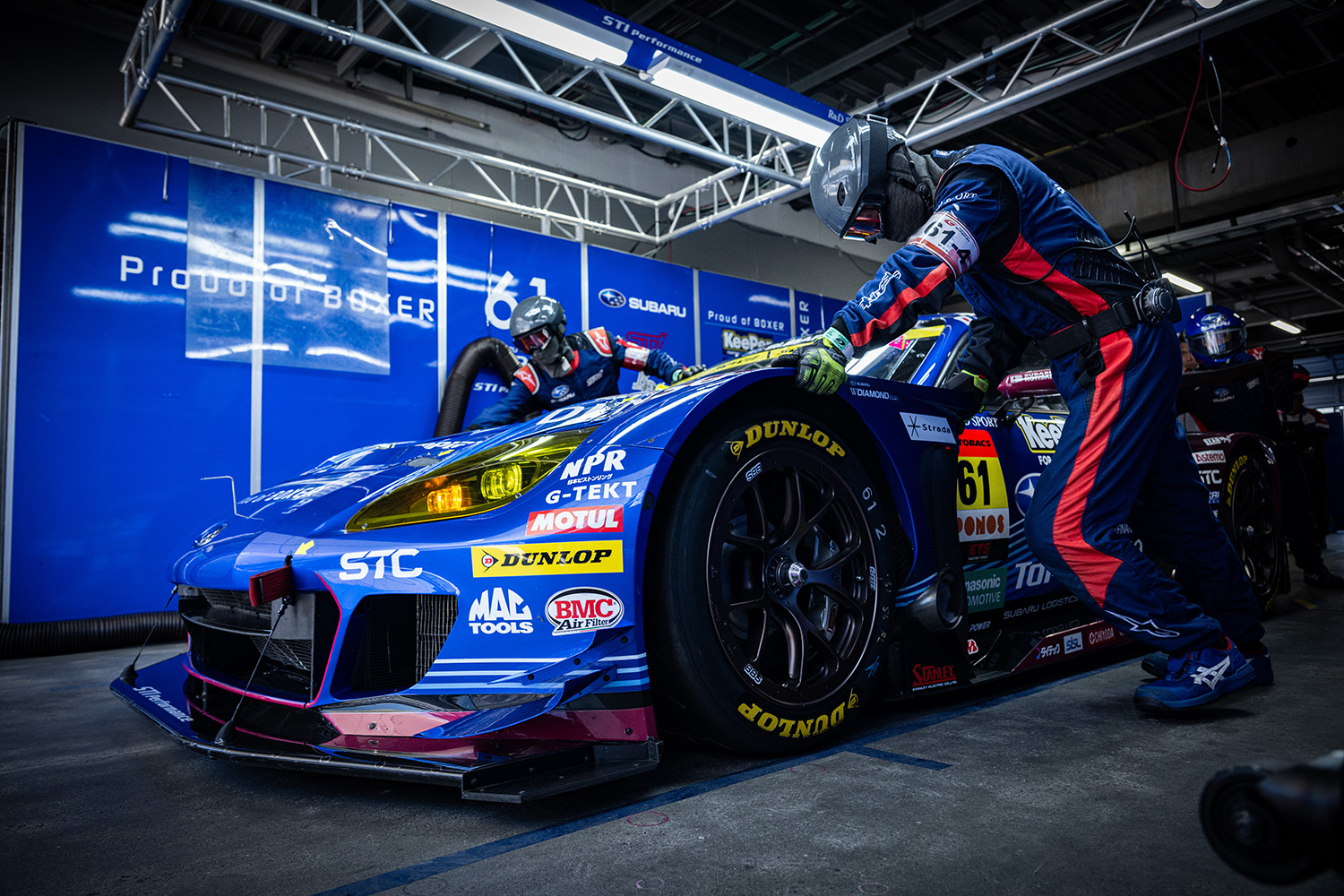 61号車SUBARU BRZ R&D SPORT