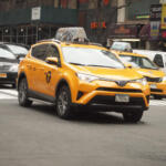【画像】海外じゃRAV4はタクシー車両としても人気！　新型が３つの顔を用意した理由はもしやタクシー対策か？ 〜 画像2