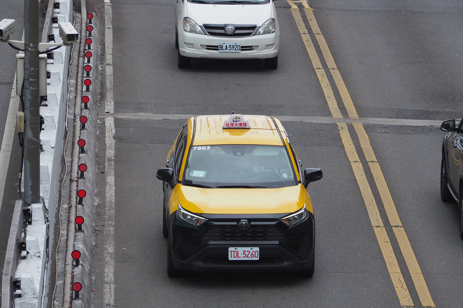 台湾のトヨタRAV4のタクシー 〜 画像5