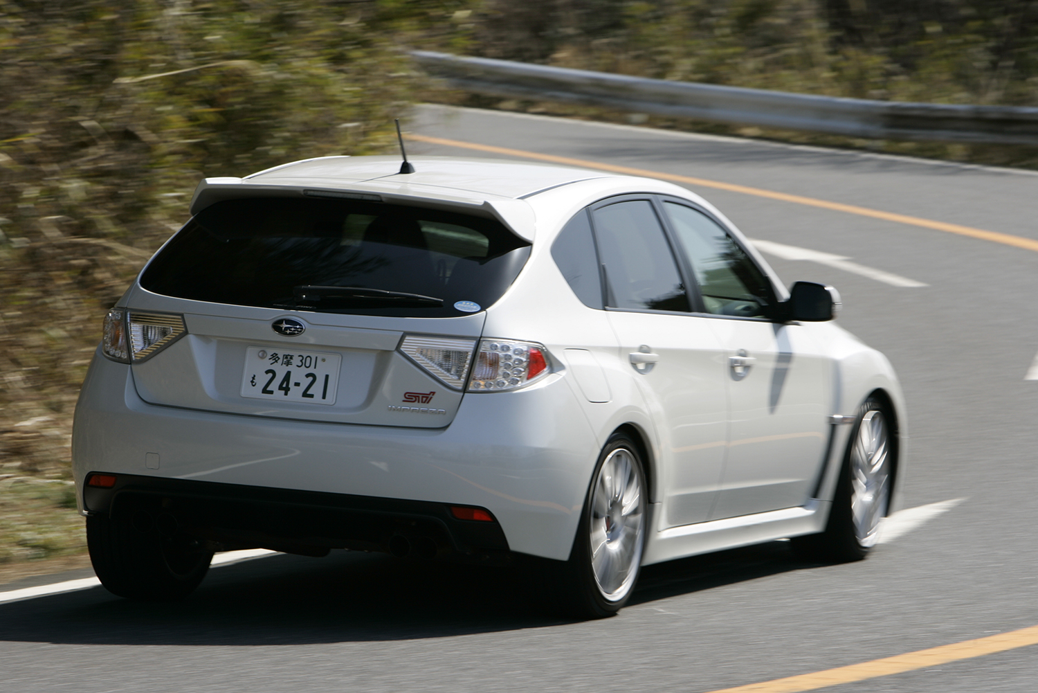 不等長サウンドを聞くためだけでも買う価値があるスバル車５選