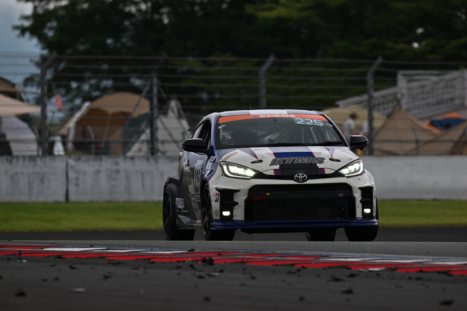 ３名で24時間レースに挑んだKTMSのドライバーを直撃 〜 画像2