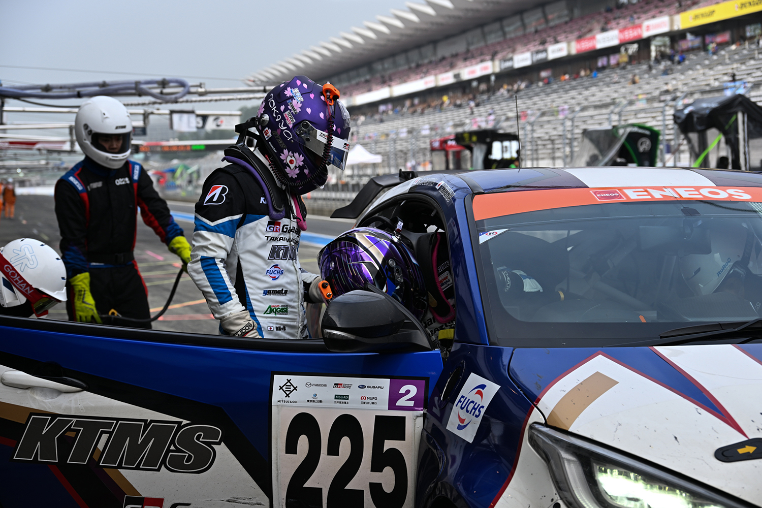 ３名で24時間レースに挑んだKTMSのドライバーを直撃 〜 画像9