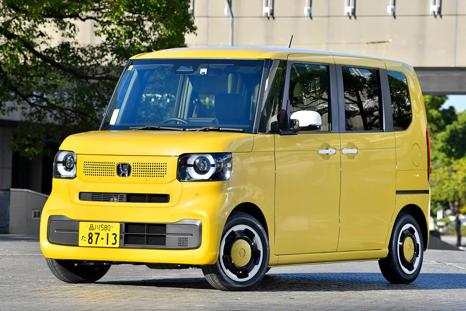 ホンダN-BOXのフロントスタイリング