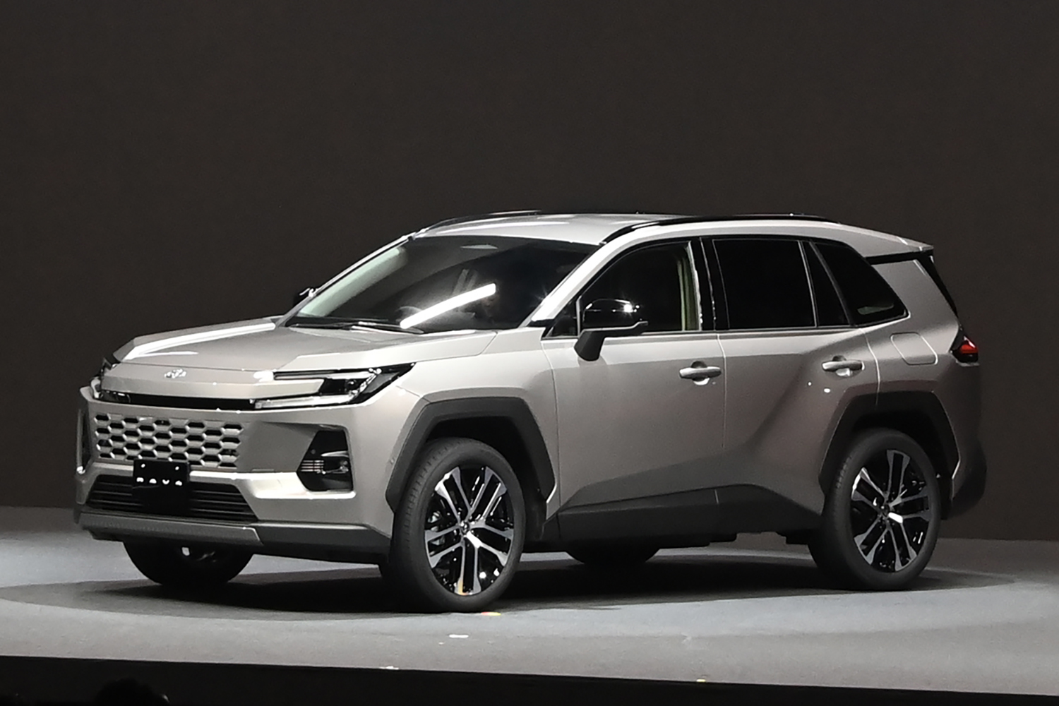 トヨタRAV4のフロントスタイリング