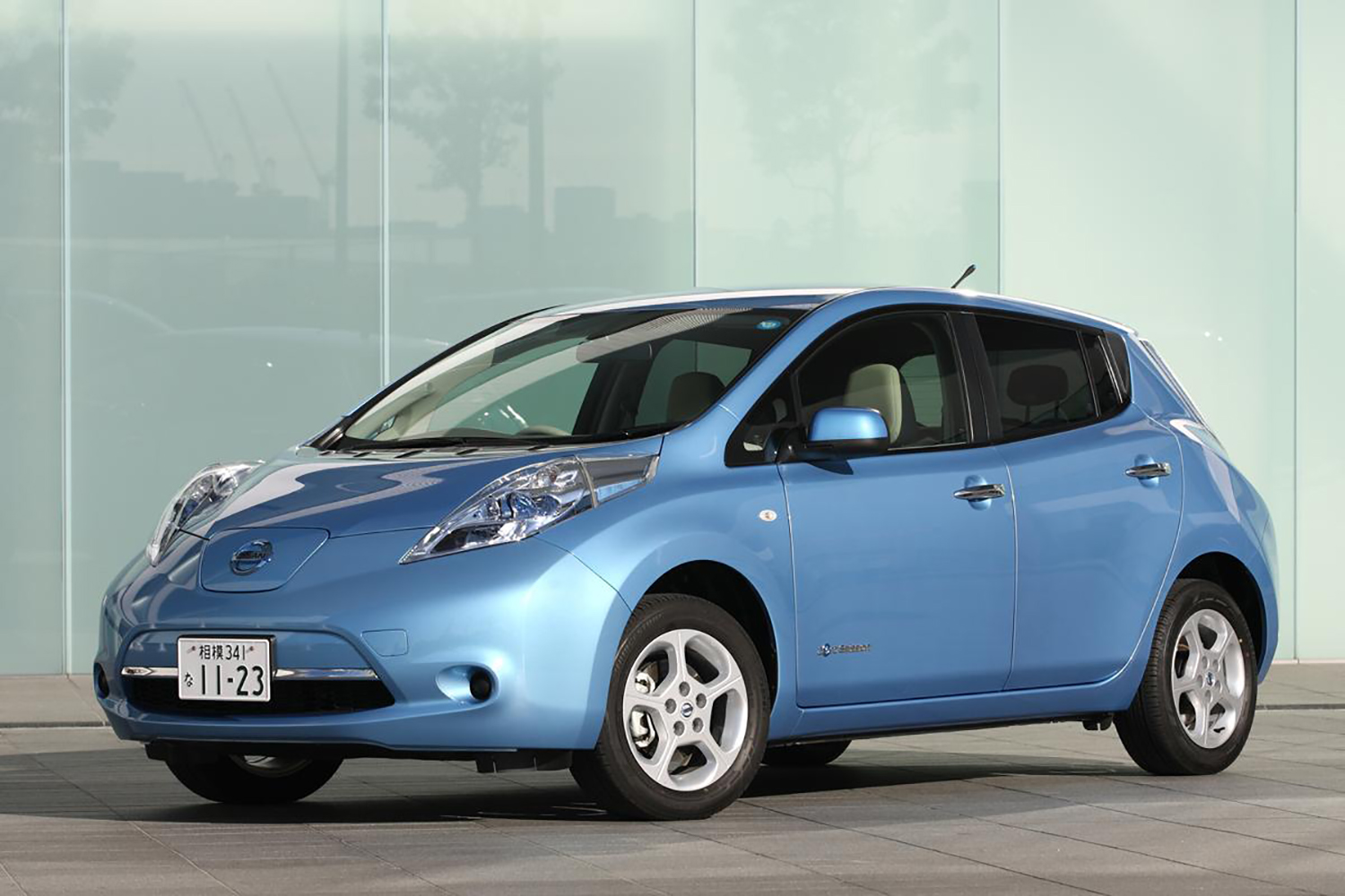日産リーフのフロントスタイリング 〜 画像5