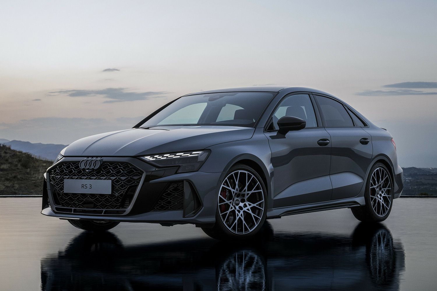 アウディRS3のフロントスタイリング