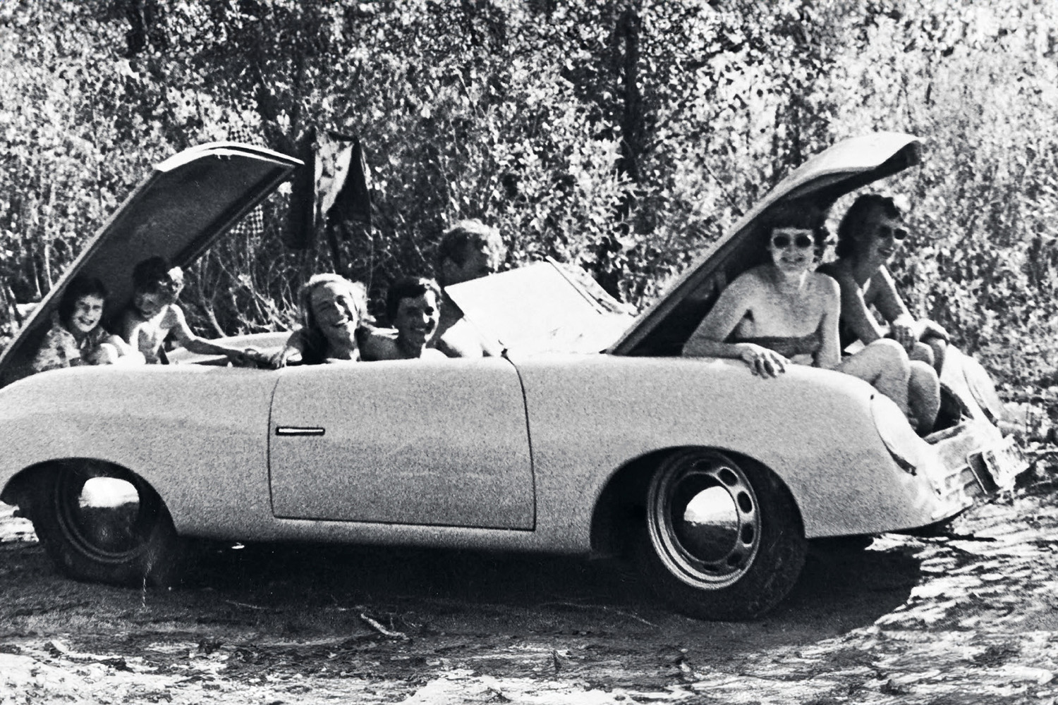 ポルシェ356ナンバー1の当時の写真