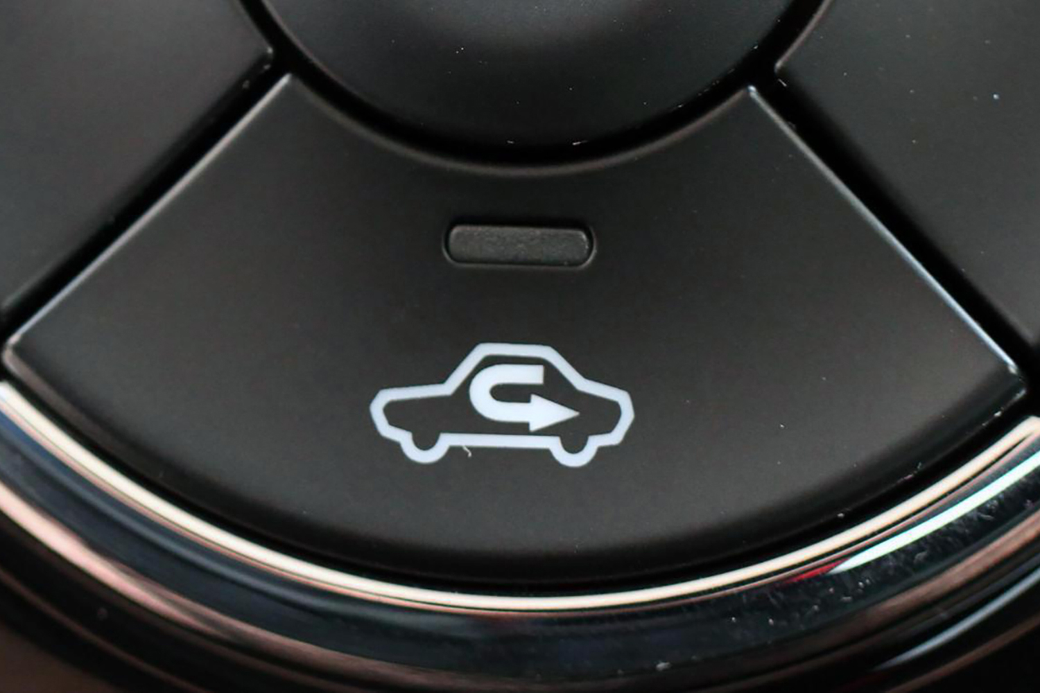 「外気導入」と「内気循環」のスイッチを上手に使えば車内がもっと快適になる 〜 画像6
