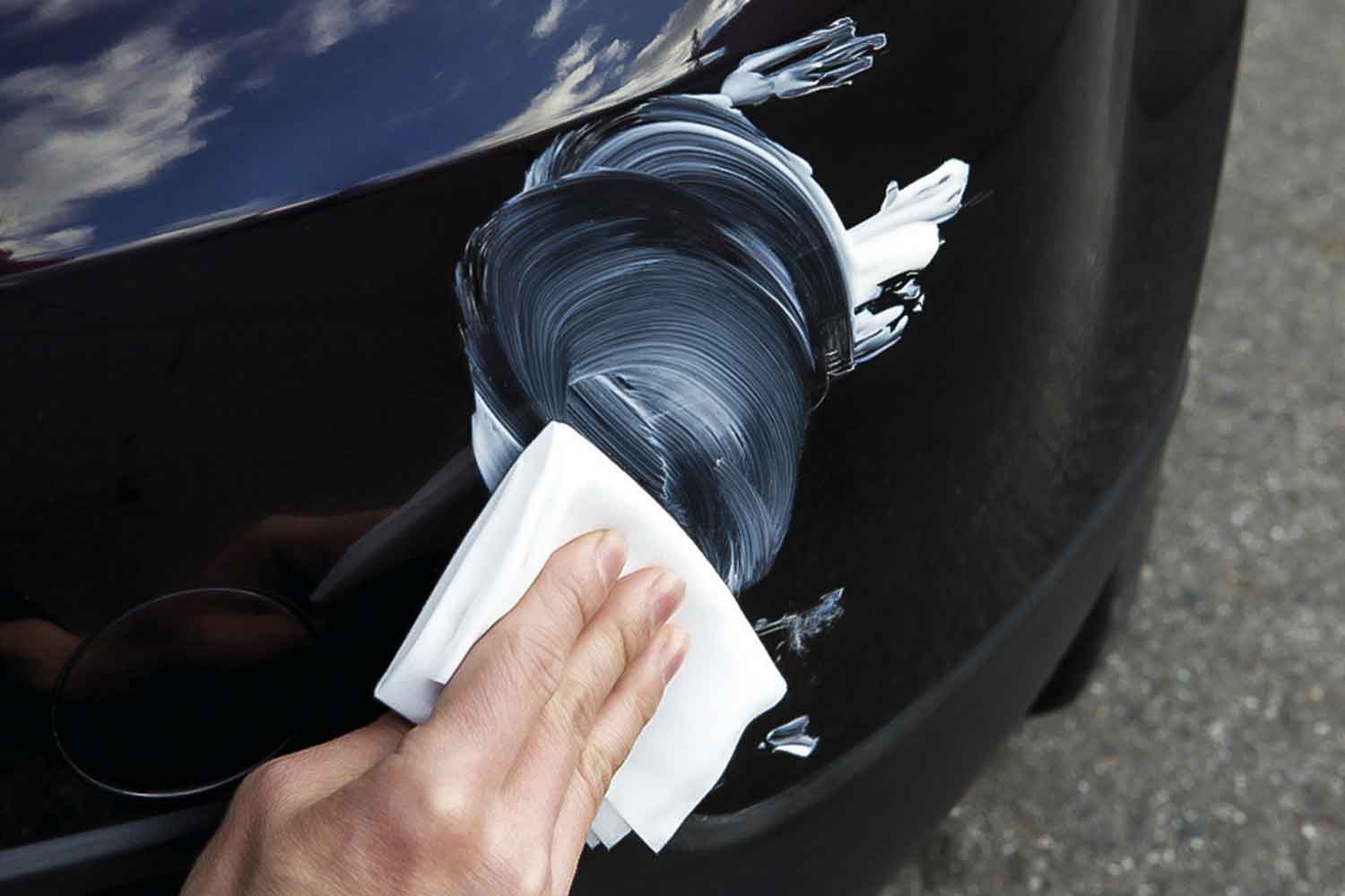 市販の研磨剤でキズ消し