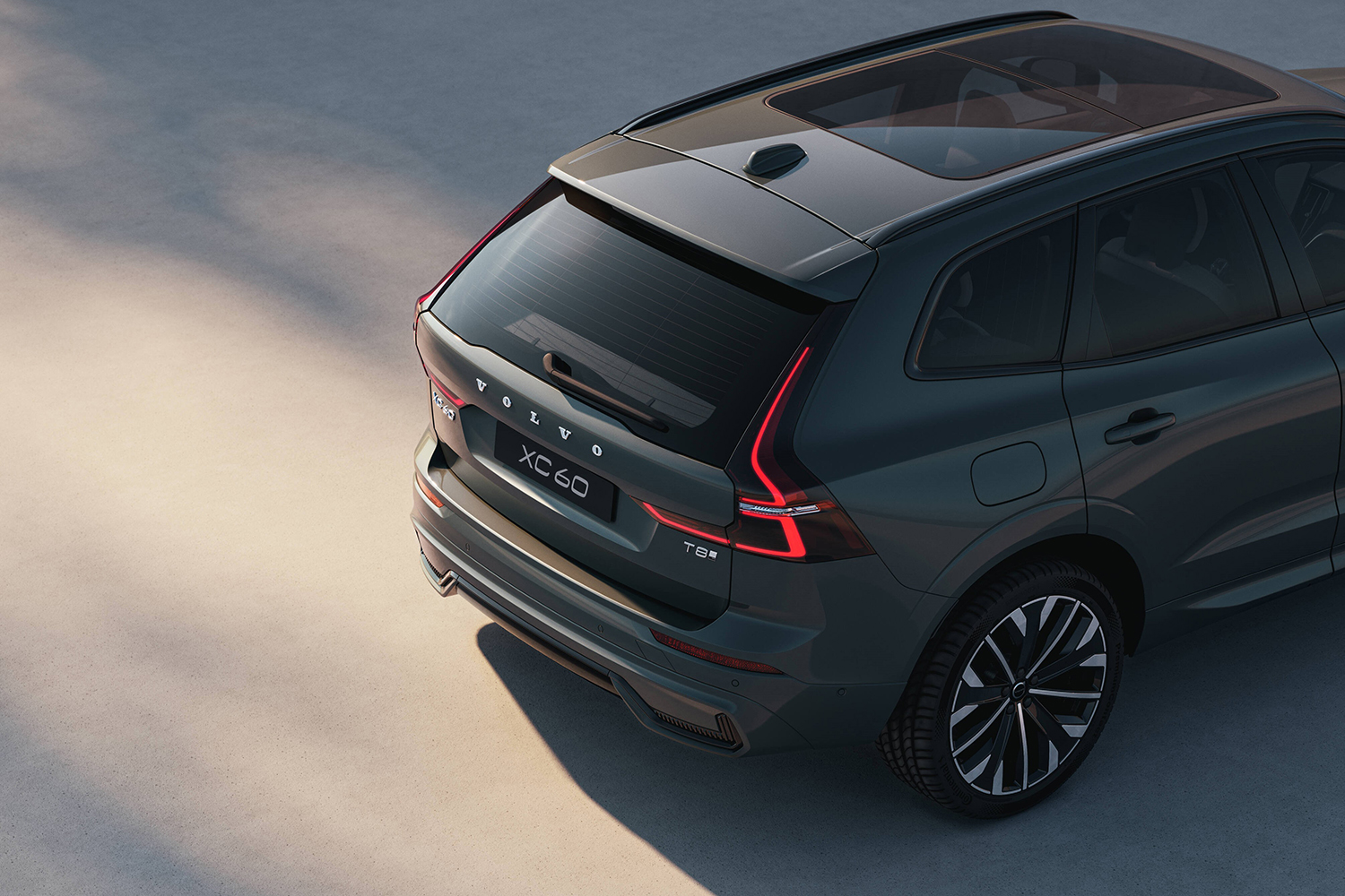 新型ボルボXC60のリヤスタイリング