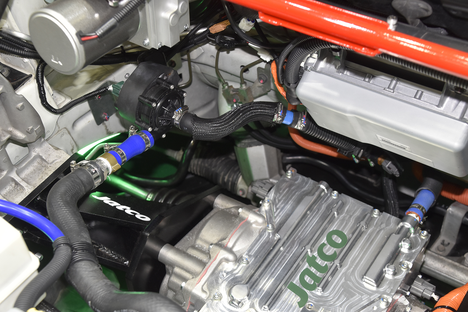 ジヤトコがeアクスルを搭載した試作車を開発 〜 画像11