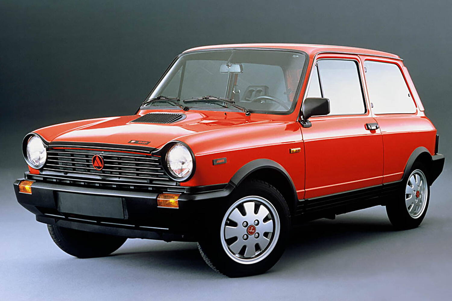 アウトビアンキA112アバルトのフロントスタイリング