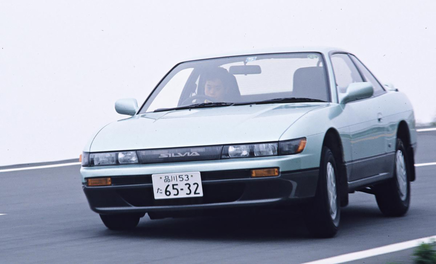 4WSを搭載した日産シルビア（S13）