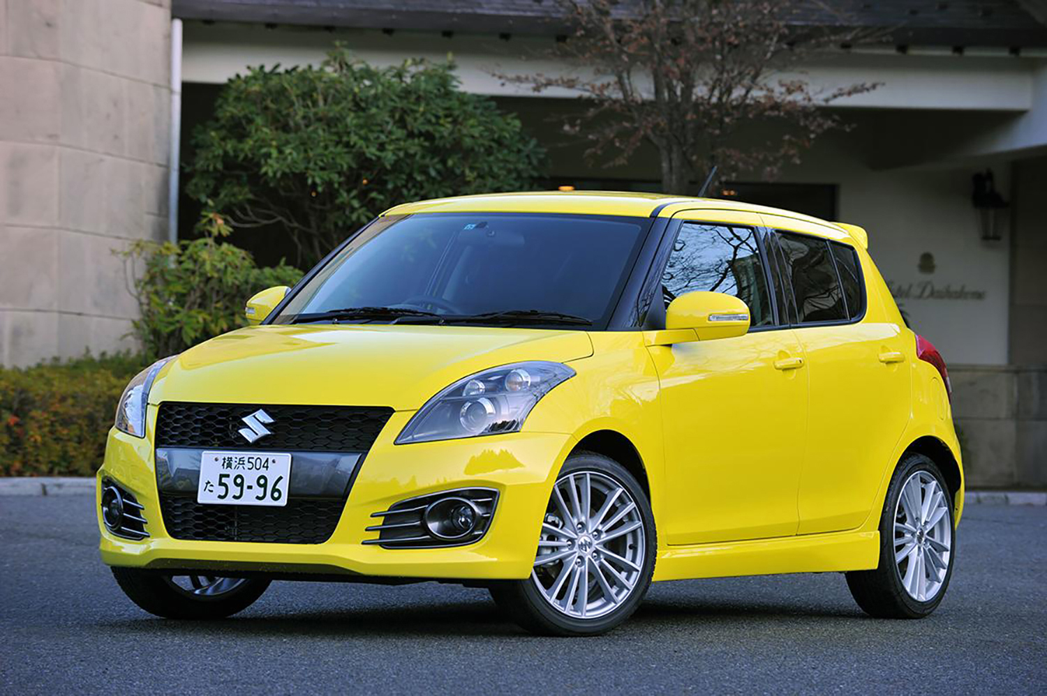 スズキ・スイフトスポーツ（ZC32S）のフロントスタイリング 〜 画像4