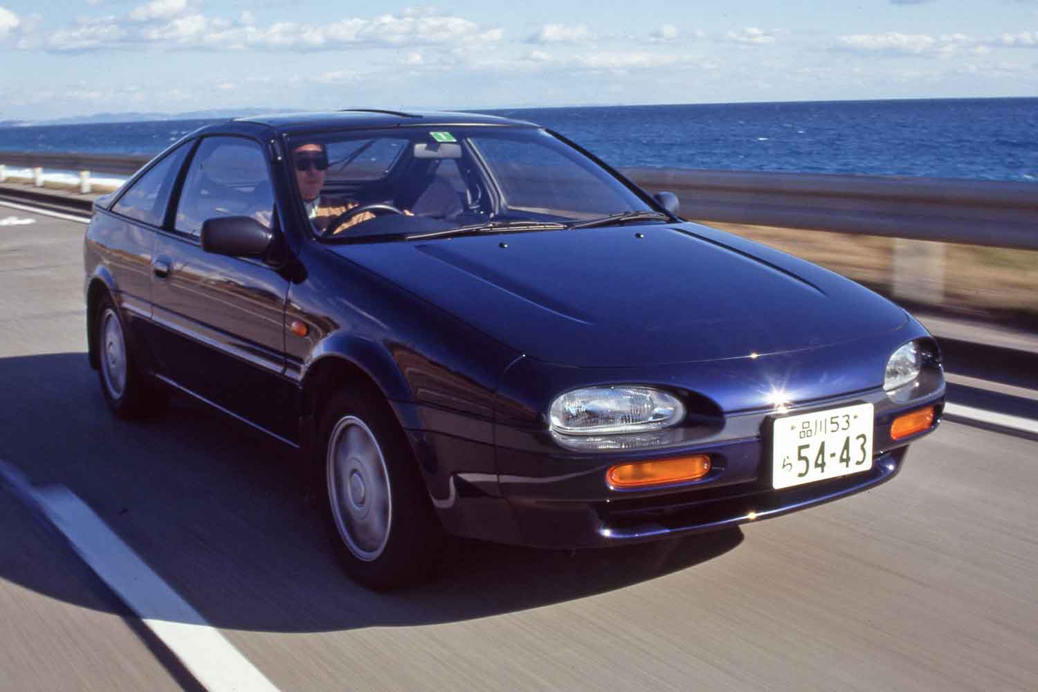日産NXクーペのフロントスタイリング