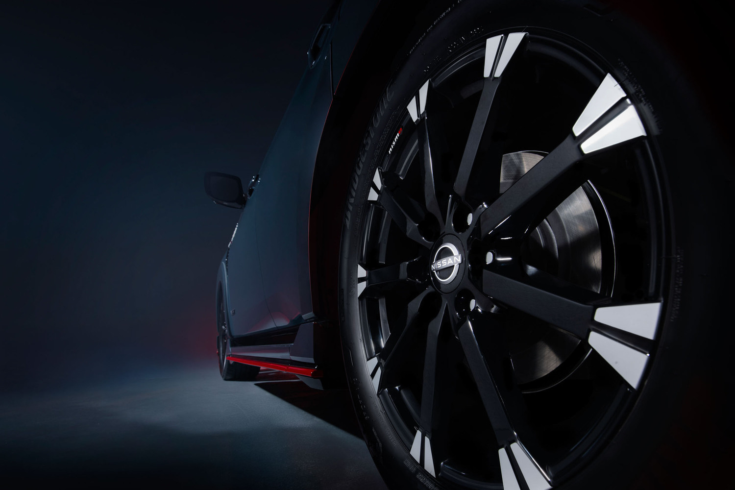 日産「パトロールNISMO」のホイール