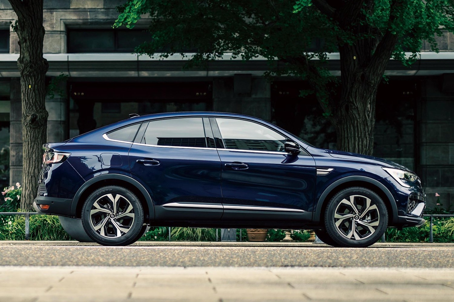 新色のトワイライトカラーで魅せるミドルクラスSUV！　インテリアも豪華になった特別仕様車「アルカナ テクノ」登場 〜 画像11