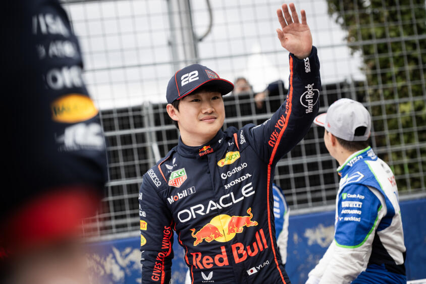 角田裕毅がフェルスタッペンのチームメイトになるってどのぐらいスゴイこと？　F1ファン以外にもわかりやすく例えてみた