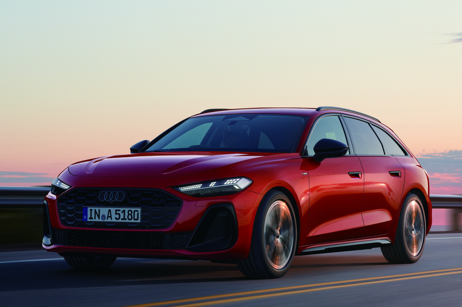 アウディA5 Avant TDIのフロントスタイル